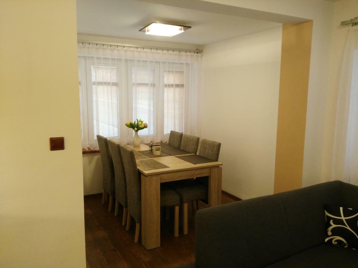Apartman Eskadra 02 Horni Mala Upa Exterior photo