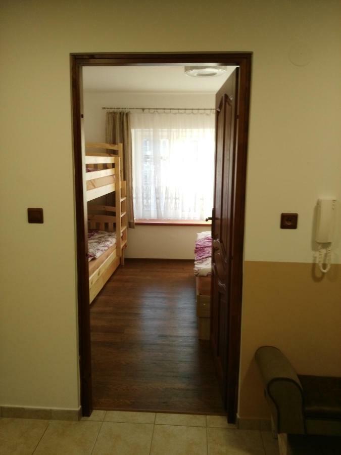Apartman Eskadra 02 Horni Mala Upa Exterior photo